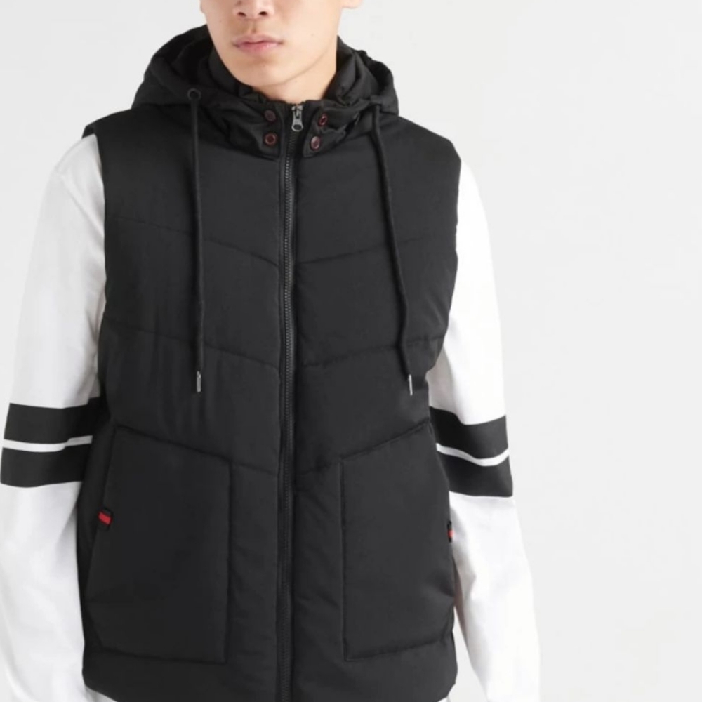 Jimmy Jazz DECIBEL BASICS BUBBLE VEST W HOOD